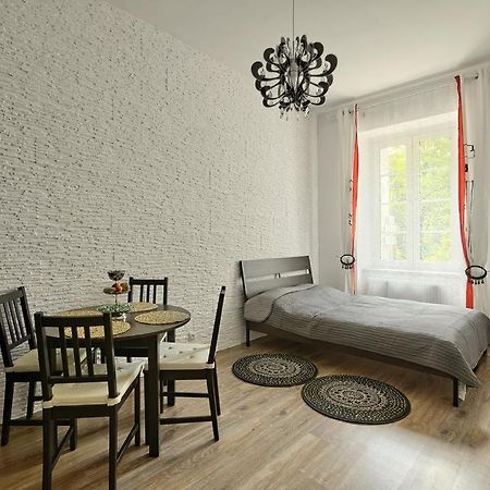 Apartament W Centrum :) Krasków Eksteriør bilde